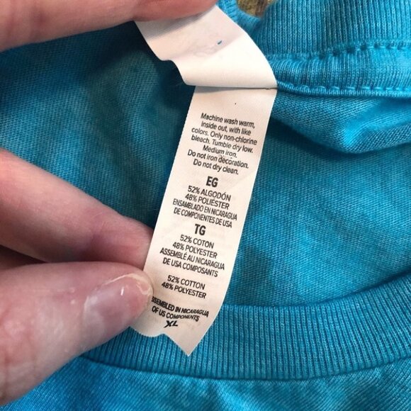 BUD LIGHT On A Beach Blue Short Sleeve Unisex Tee - Picture 5 of 7